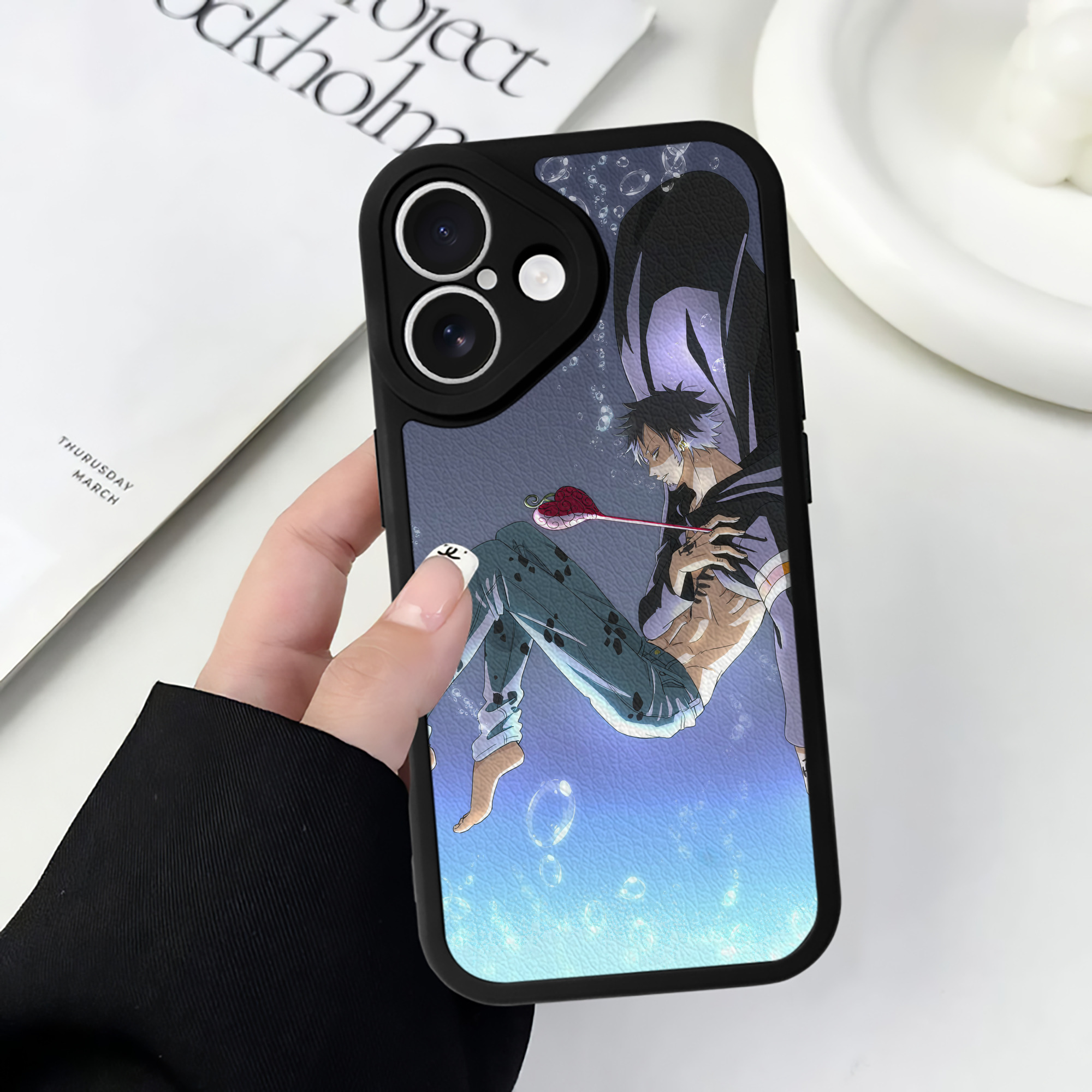 （画像用） ワンピース ONE PIECE 【iPhone 16シリーズ対応】シリコンスマホケース（レザー調） 材質：シリコン